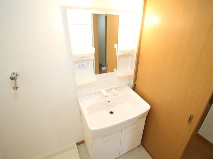 物件内観写真10　(洗面)