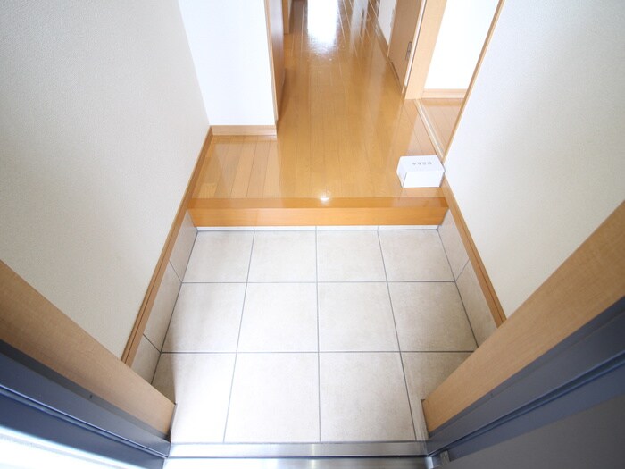 物件内観写真20　(玄関)