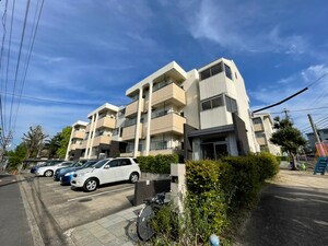 シエラ光ヶ丘A棟外観写真