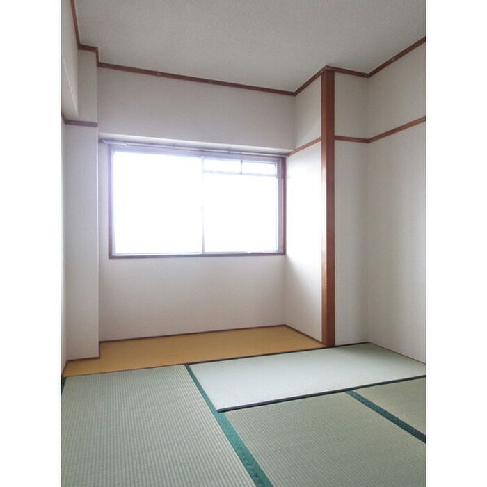 物件内観写真8　(居室)