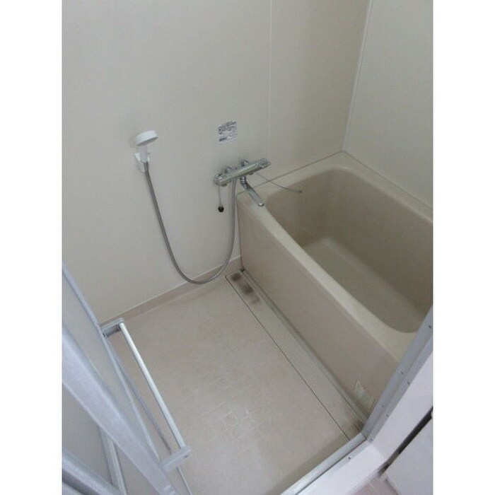 物件内観写真12　(バス／シャワールーム等)