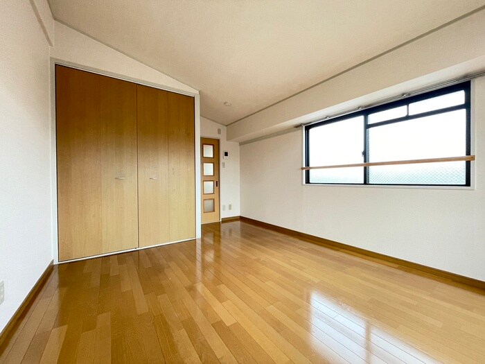物件内観写真17　(居室)