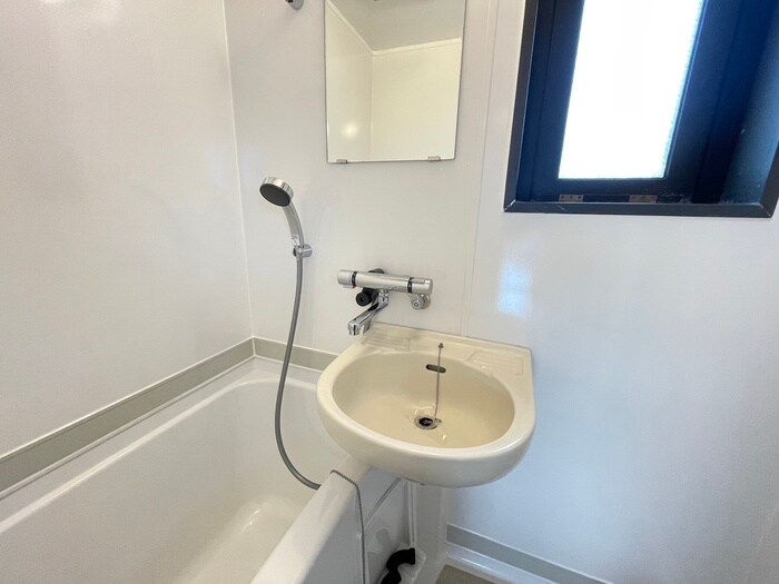物件内観写真19　(洗面)