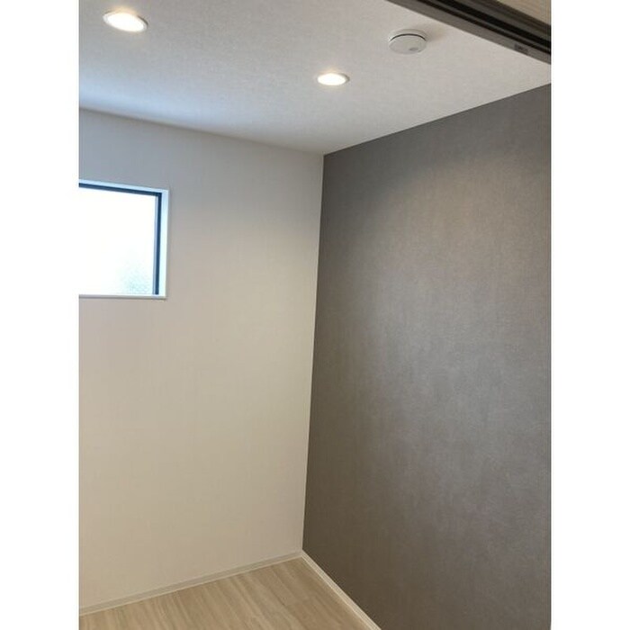 物件内観写真9　(居室)