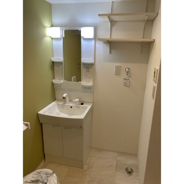 物件内観写真13　(洗面)