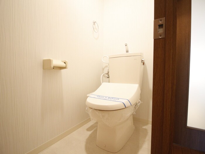 物件内観写真15　(トイレ)