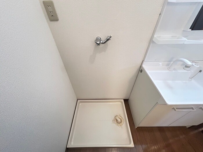 物件内観写真22　(洗濯機置場)