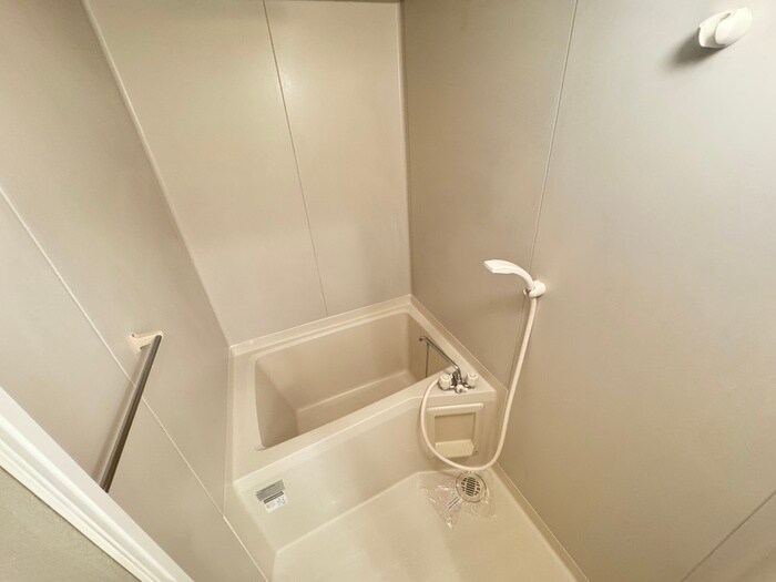 物件内観写真11　(バス／シャワールーム等)