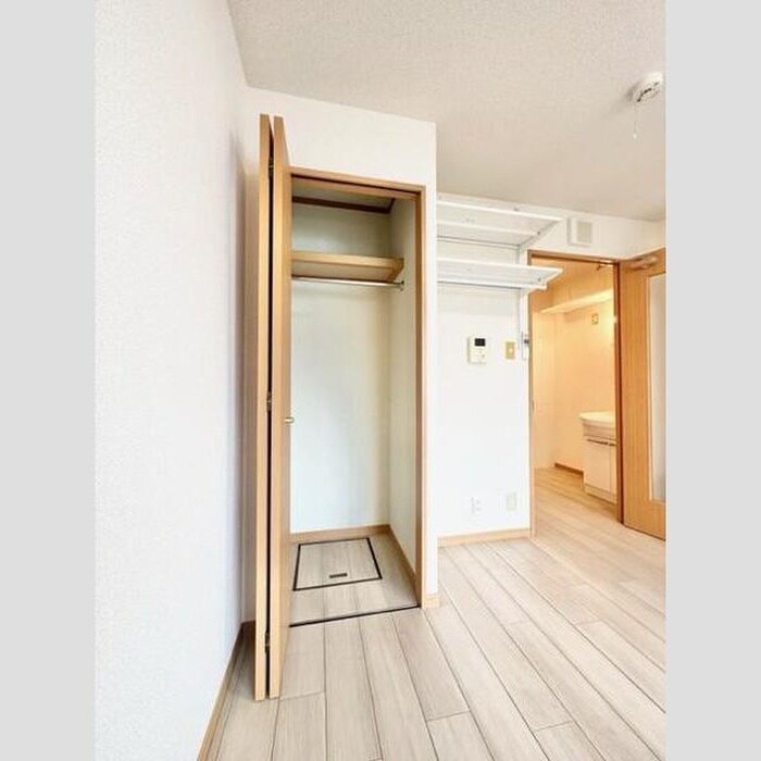 物件内観写真10　(収納)