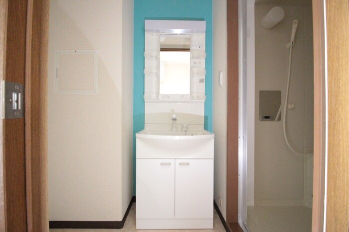 物件内観写真11　(洗面)