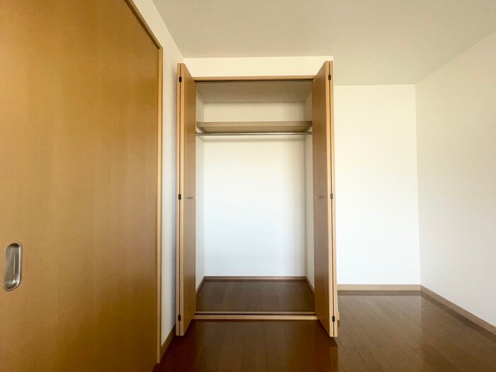 物件内観写真11　(収納)