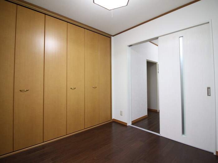 物件内観写真9　(居室)