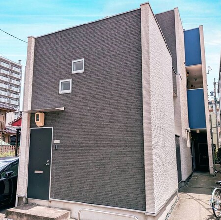 stage志賀本通外観写真