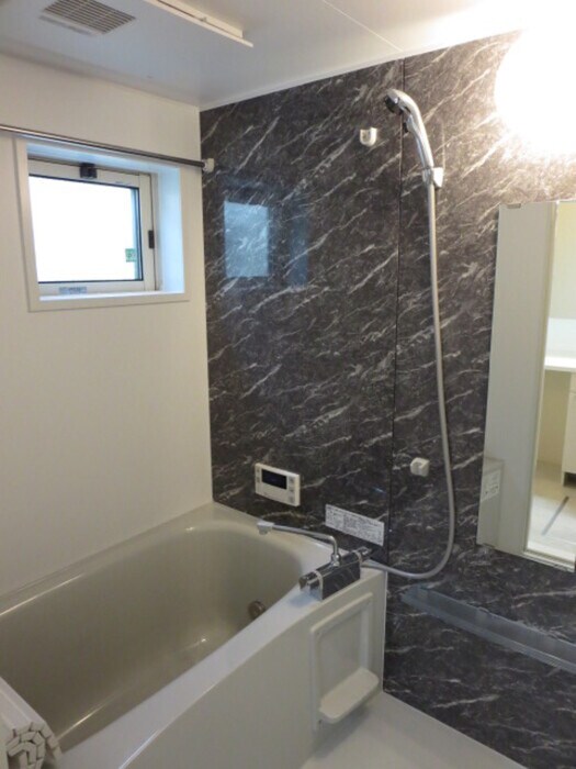 物件内観写真9　(バス／シャワールーム等)
