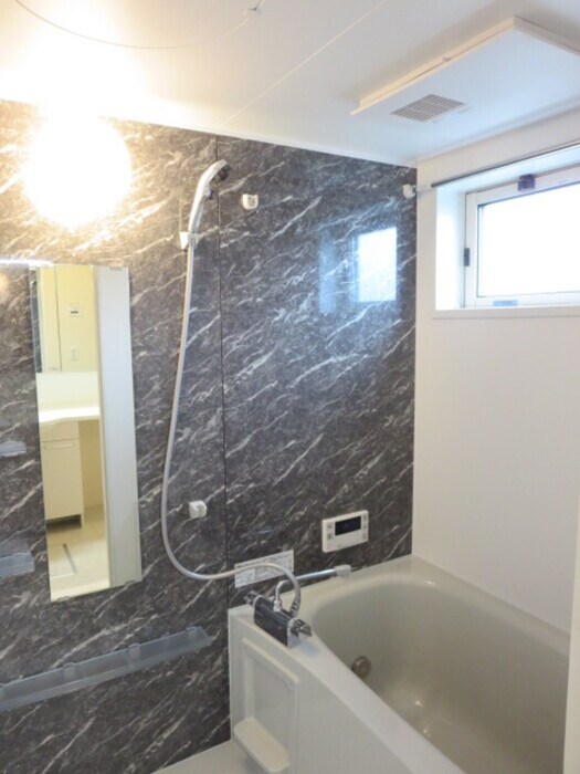 物件内観写真11　(バス／シャワールーム等)