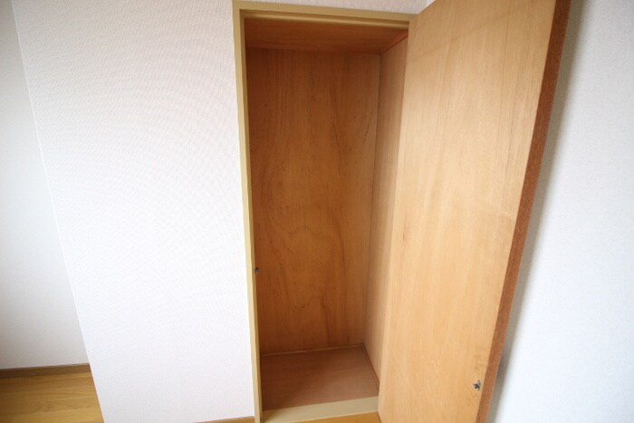 物件内観写真9　(収納)