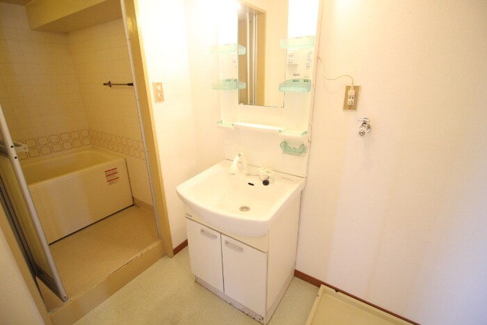 物件内観写真11　(洗面)