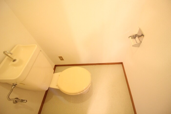 物件内観写真13　(トイレ)