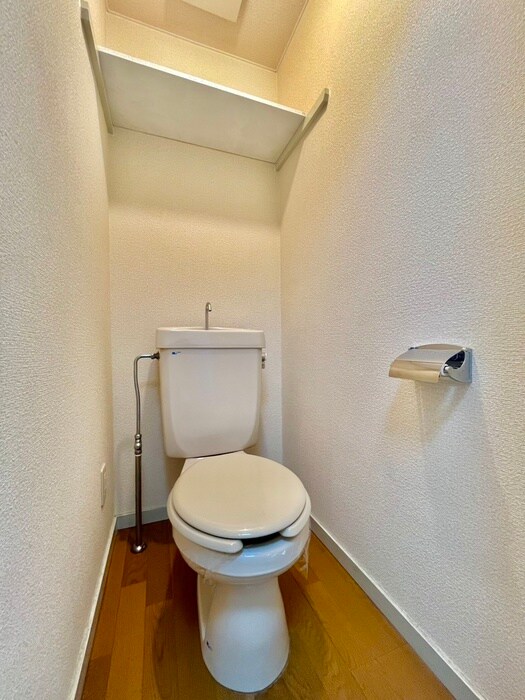 物件内観写真11　(トイレ)