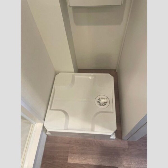 物件内観写真13　(洗濯機置場)