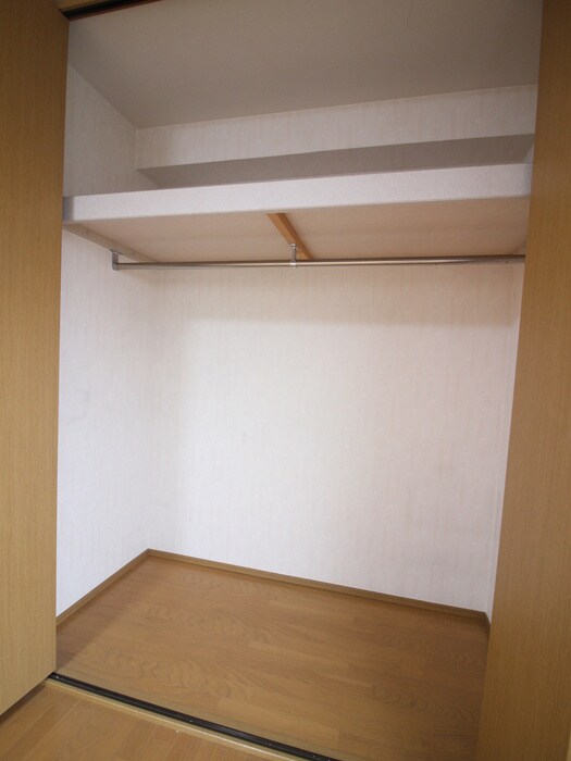 物件内観写真9　(収納)