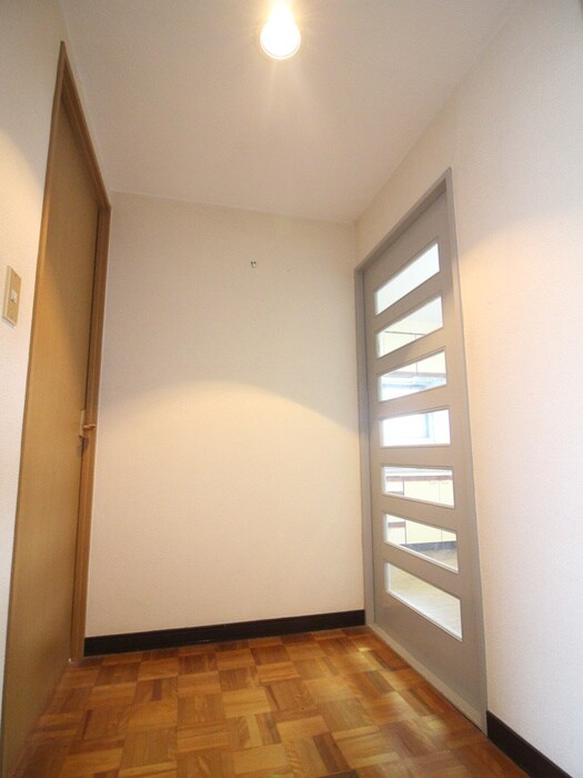 物件内観写真20　(廊下)