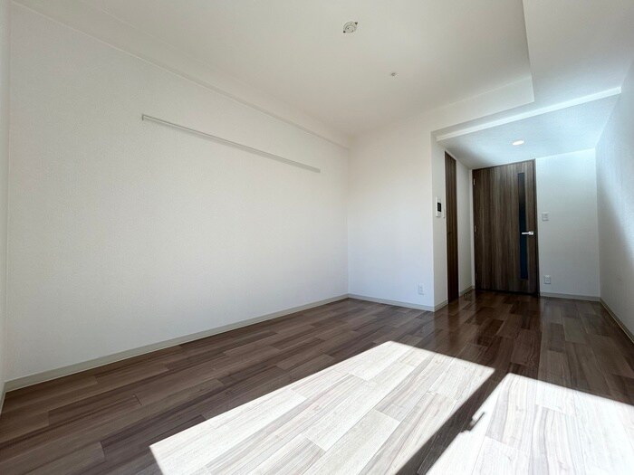 物件内観写真2　(居室)