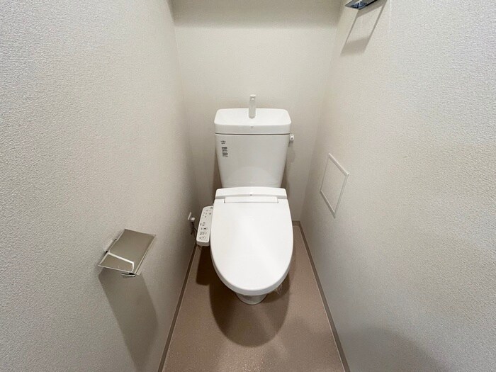 物件内観写真5　(トイレ)