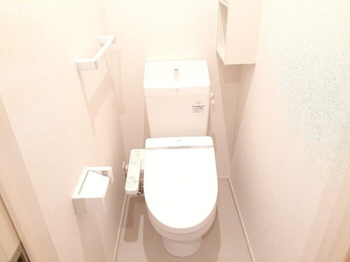 物件内観写真11　(トイレ)