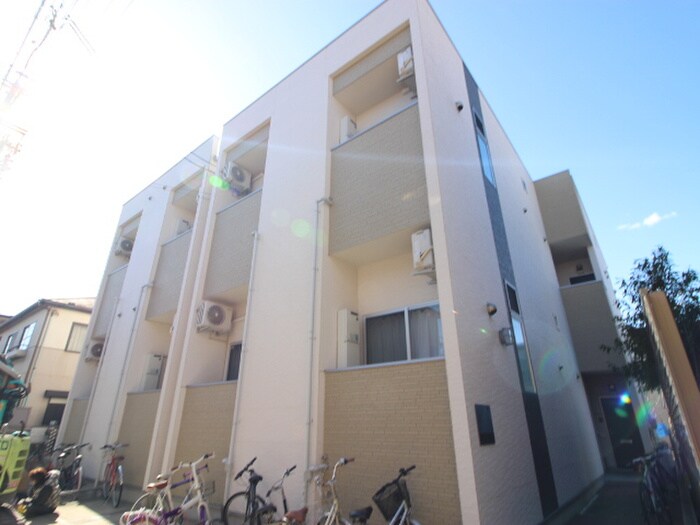 物件外観写真4　(外観写真)