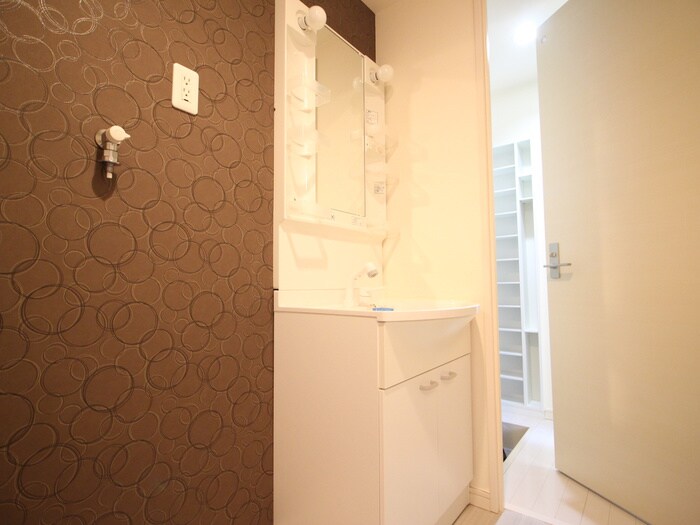 物件内観写真14　(洗面)