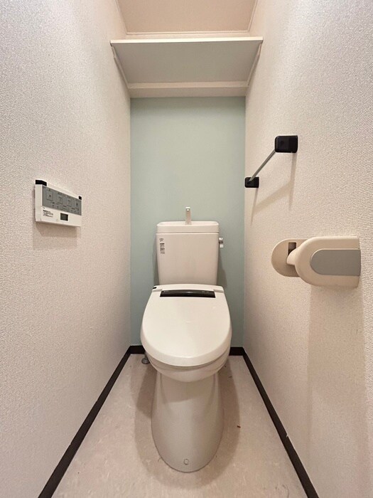 物件内観写真12　(トイレ)