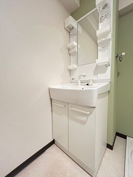 物件内観写真13　(洗面)