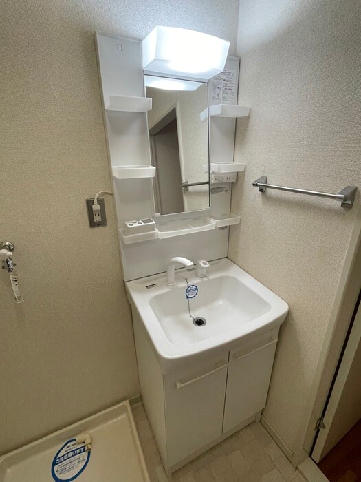 物件内観写真9　(洗面)