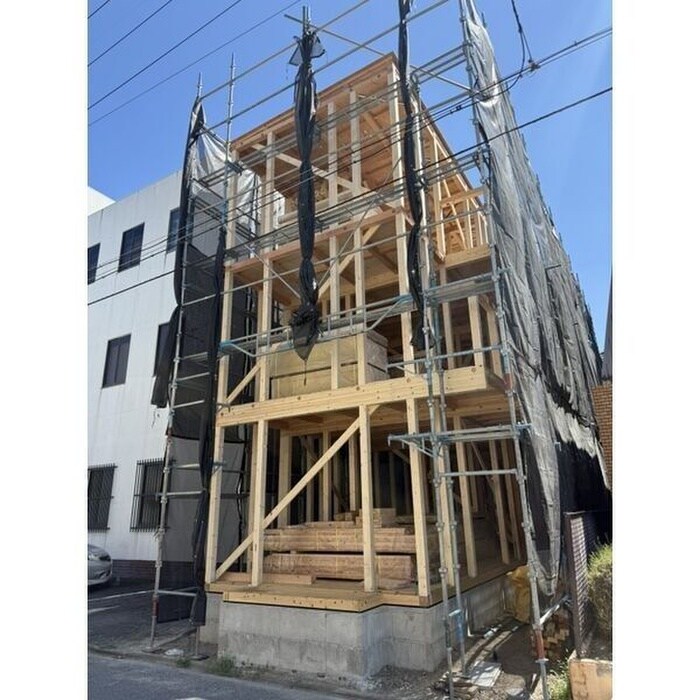 物件外観写真4　(建築中)