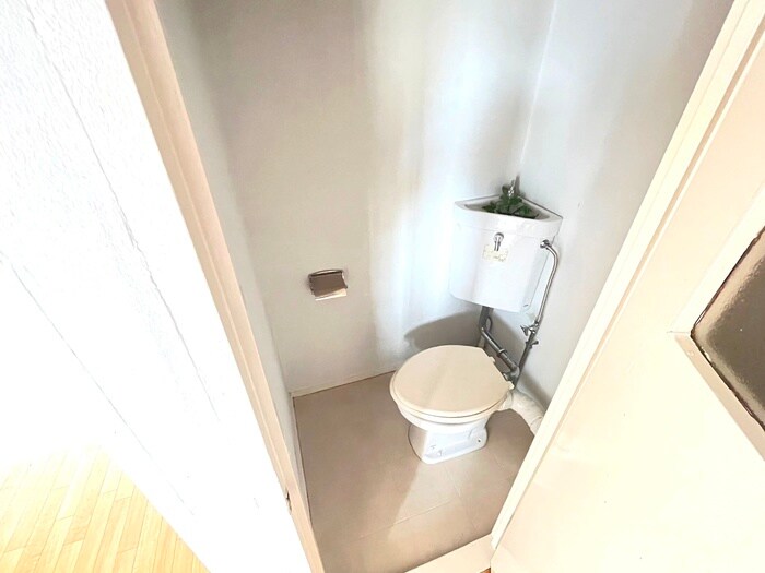 物件内観写真13　(トイレ)