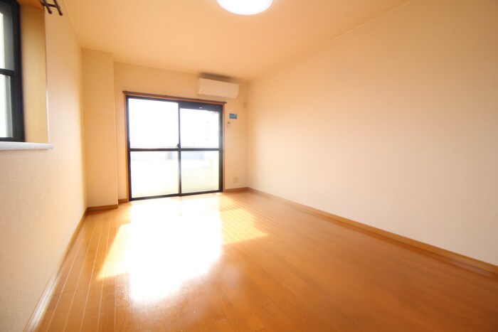 物件内観写真18　(居室)