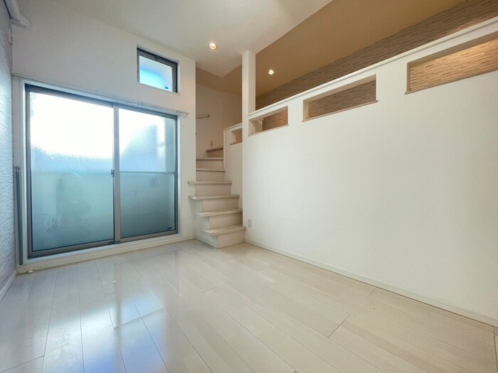 物件内観写真7　(居室)