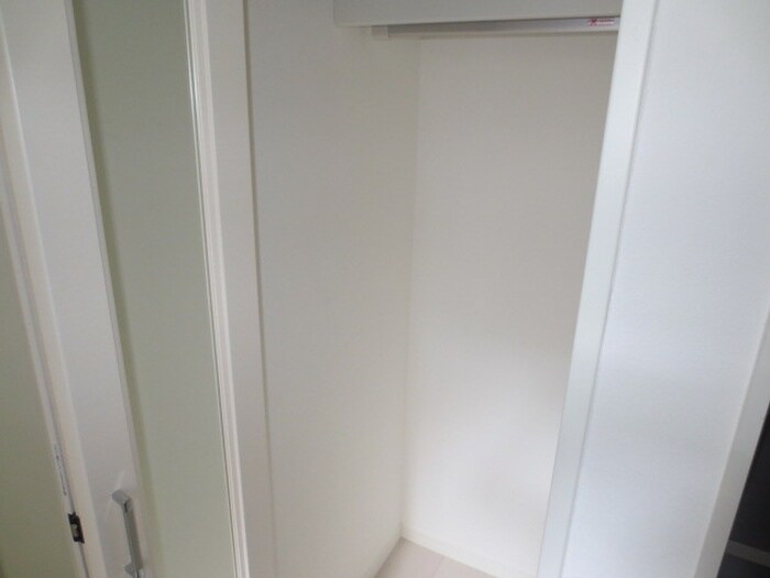 物件内観写真9　(収納)