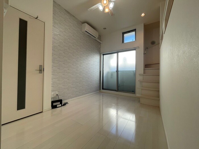 物件内観写真9　(居室)