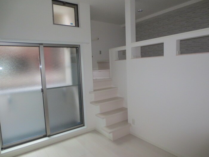 物件内観写真10　(居室)