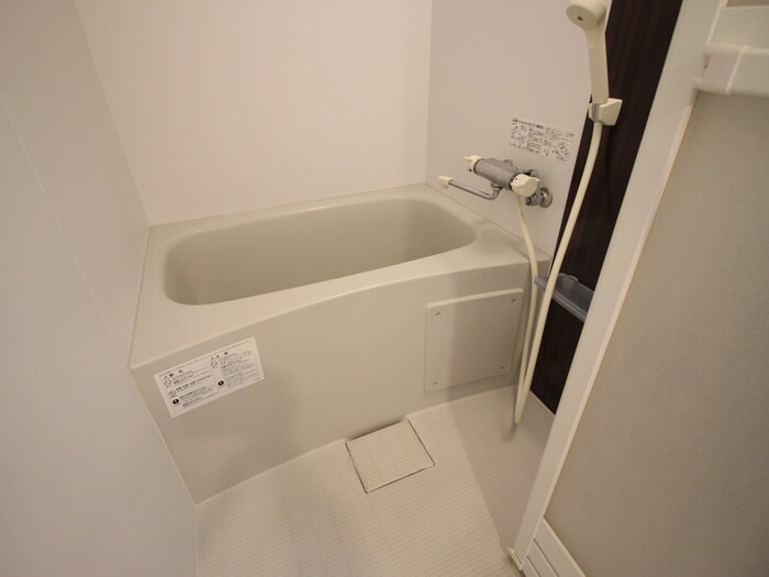 物件内観写真12　(バス／シャワールーム等)