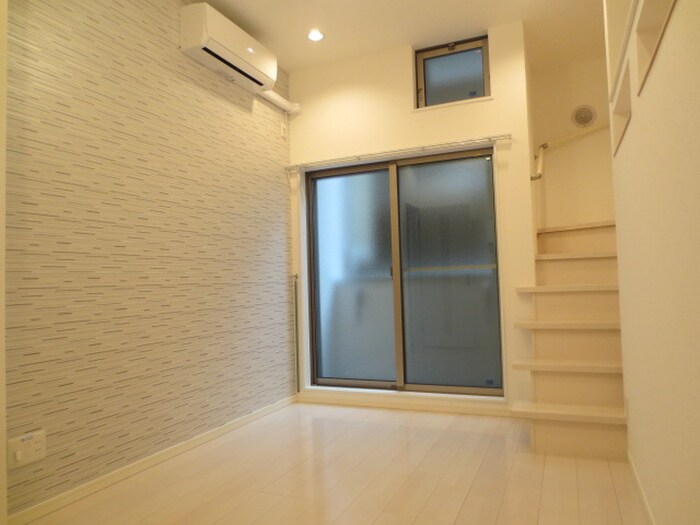 物件内観写真15　(居室)