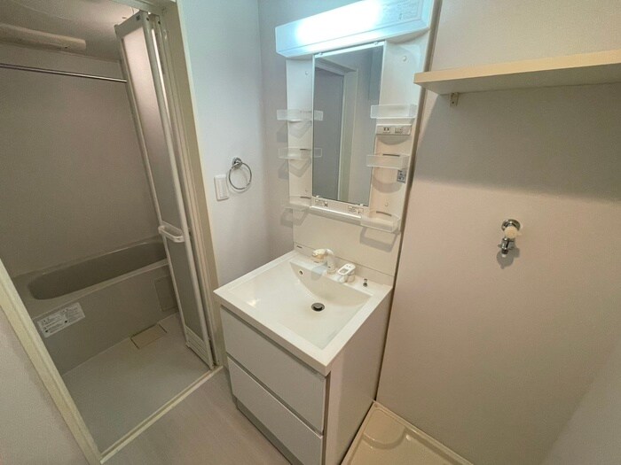 物件内観写真15　(洗面)