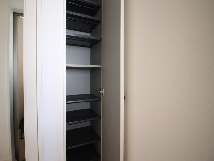 物件内観写真16　(靴箱)