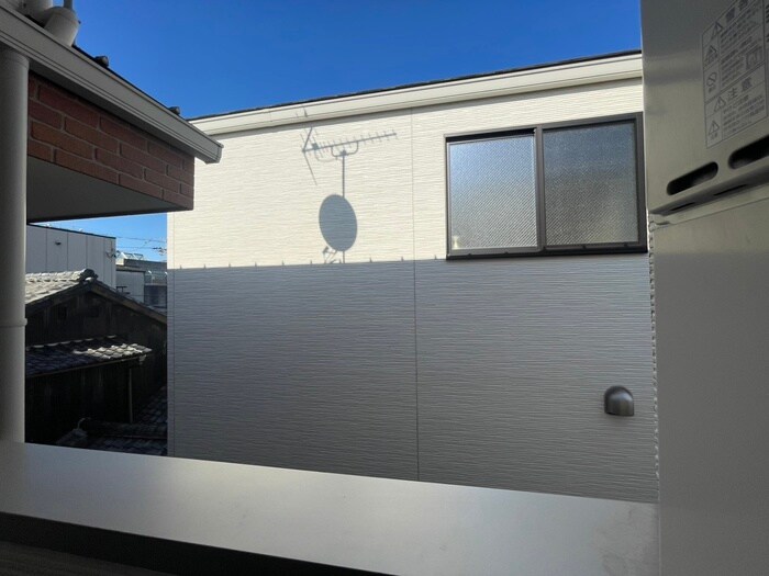 物件内観写真22　(室内からの展望)