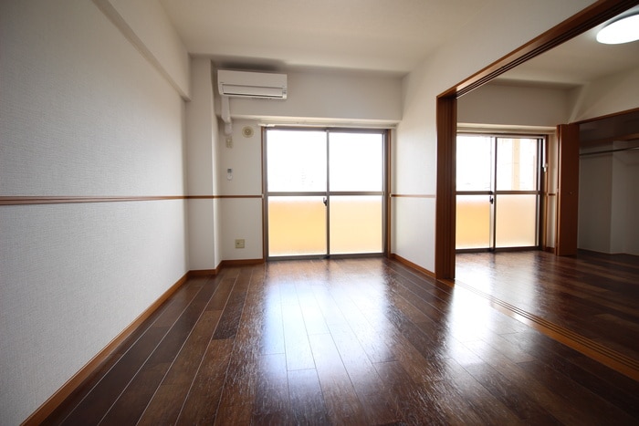 物件内観写真9　(居室)