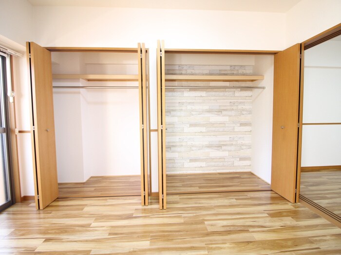 物件内観写真15　(収納)