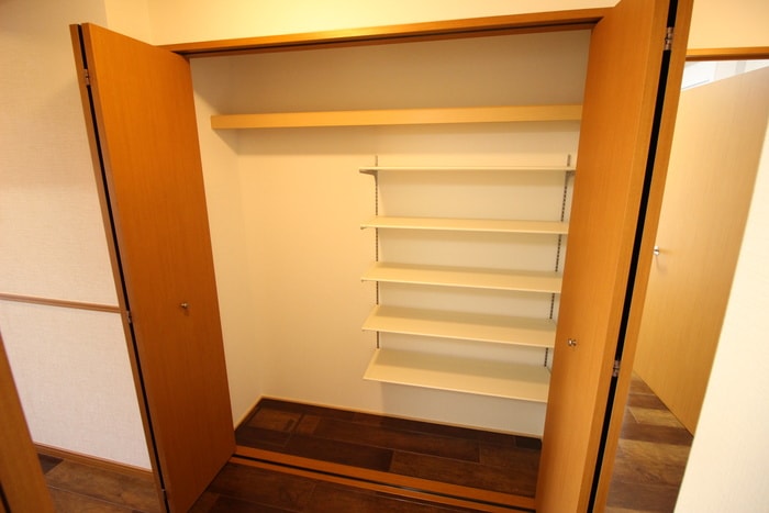 物件内観写真15　(収納)