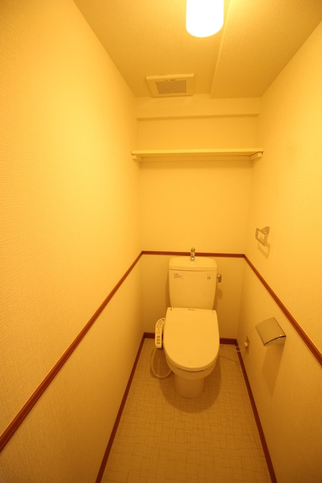 物件内観写真19　(トイレ)